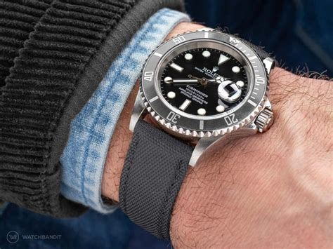 how to adjust rolex submariner strap|genuine rolex submariner watch bands.